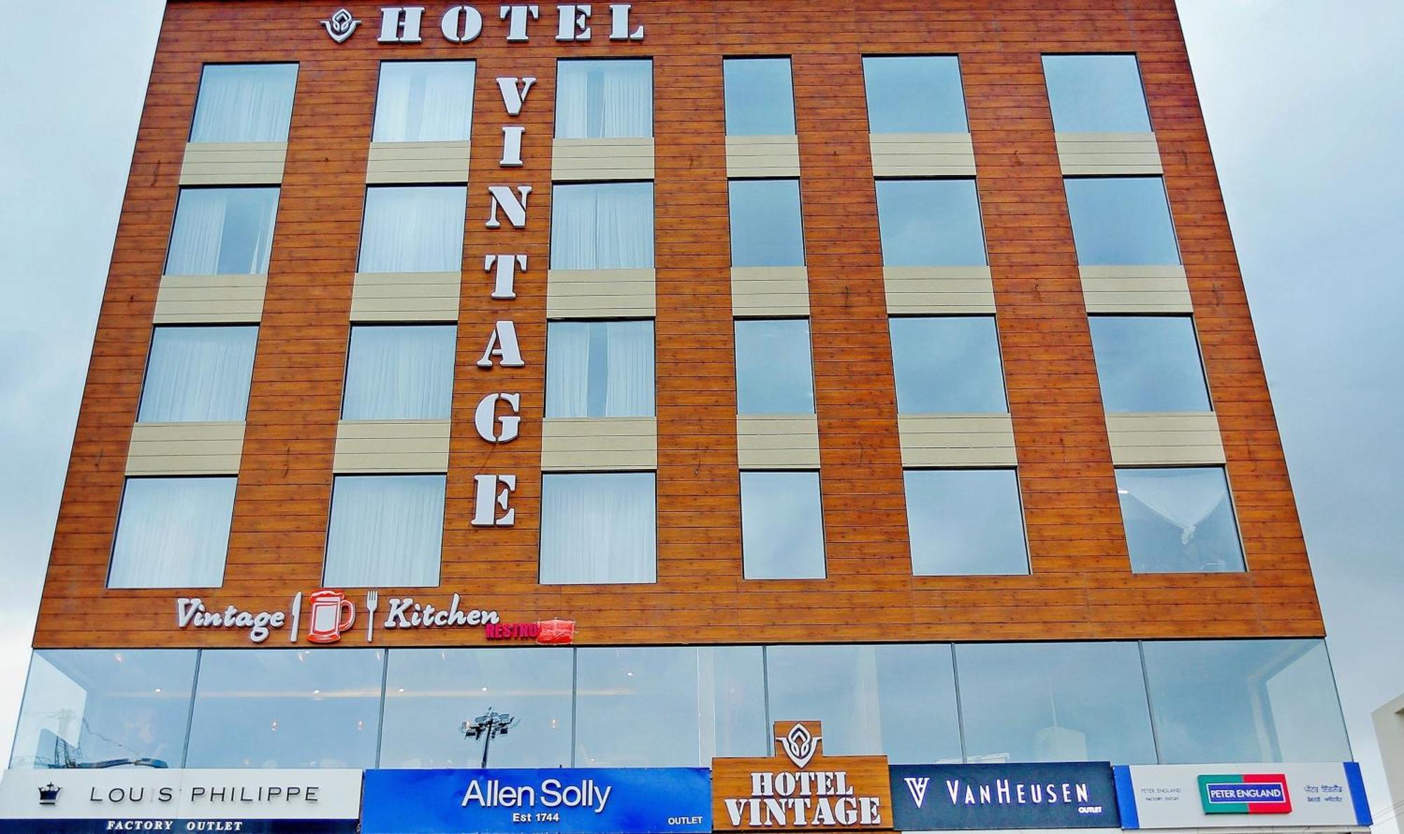 Hotel Vintage Zirakpur Chandigarh Panchkula Exterior foto